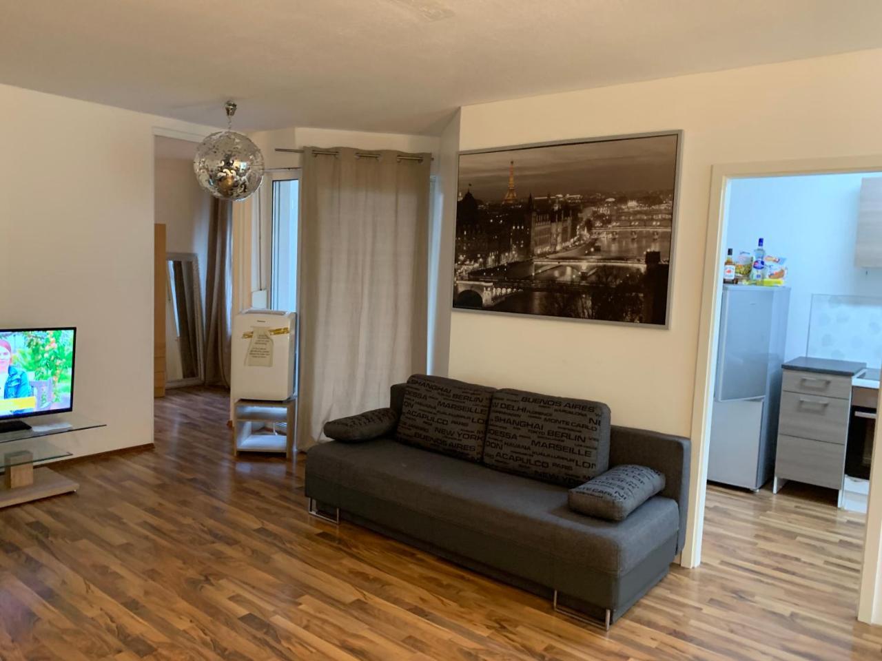 Appartamento Kn Kahtan Boarding House Monaco di Baviera Esterno foto