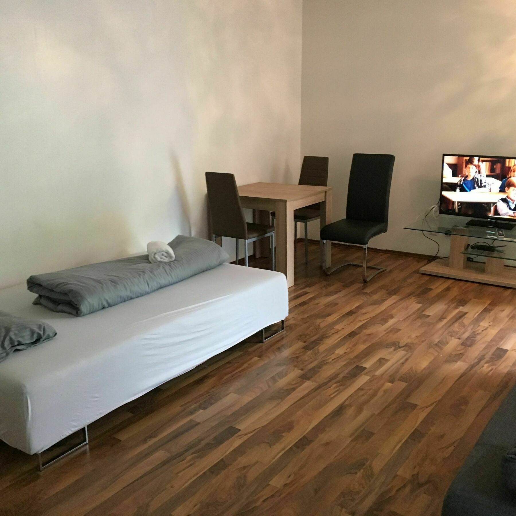 Appartamento Kn Kahtan Boarding House Monaco di Baviera Esterno foto