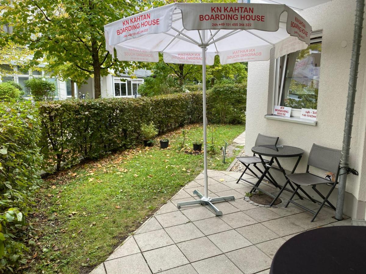 Appartamento Kn Kahtan Boarding House Monaco di Baviera Esterno foto