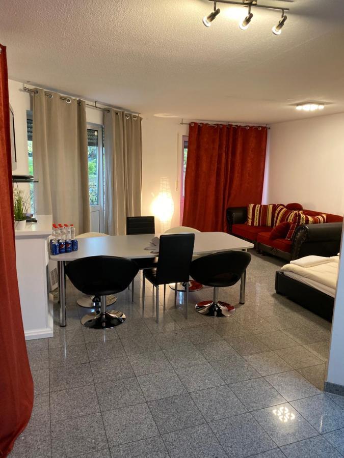 Appartamento Kn Kahtan Boarding House Monaco di Baviera Esterno foto