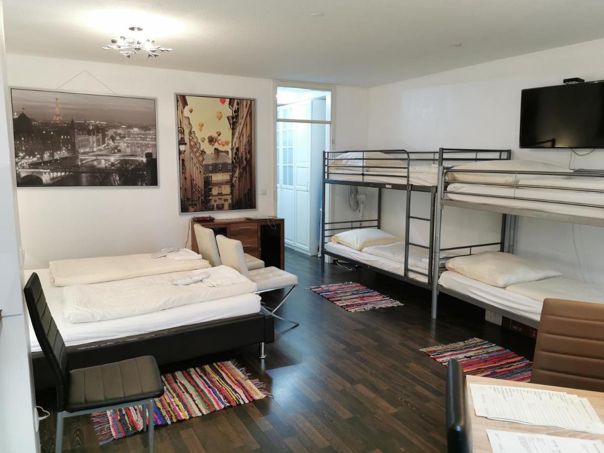 Appartamento Kn Kahtan Boarding House Monaco di Baviera Esterno foto